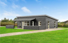 3 Bedroom Cozy Home In Tarm